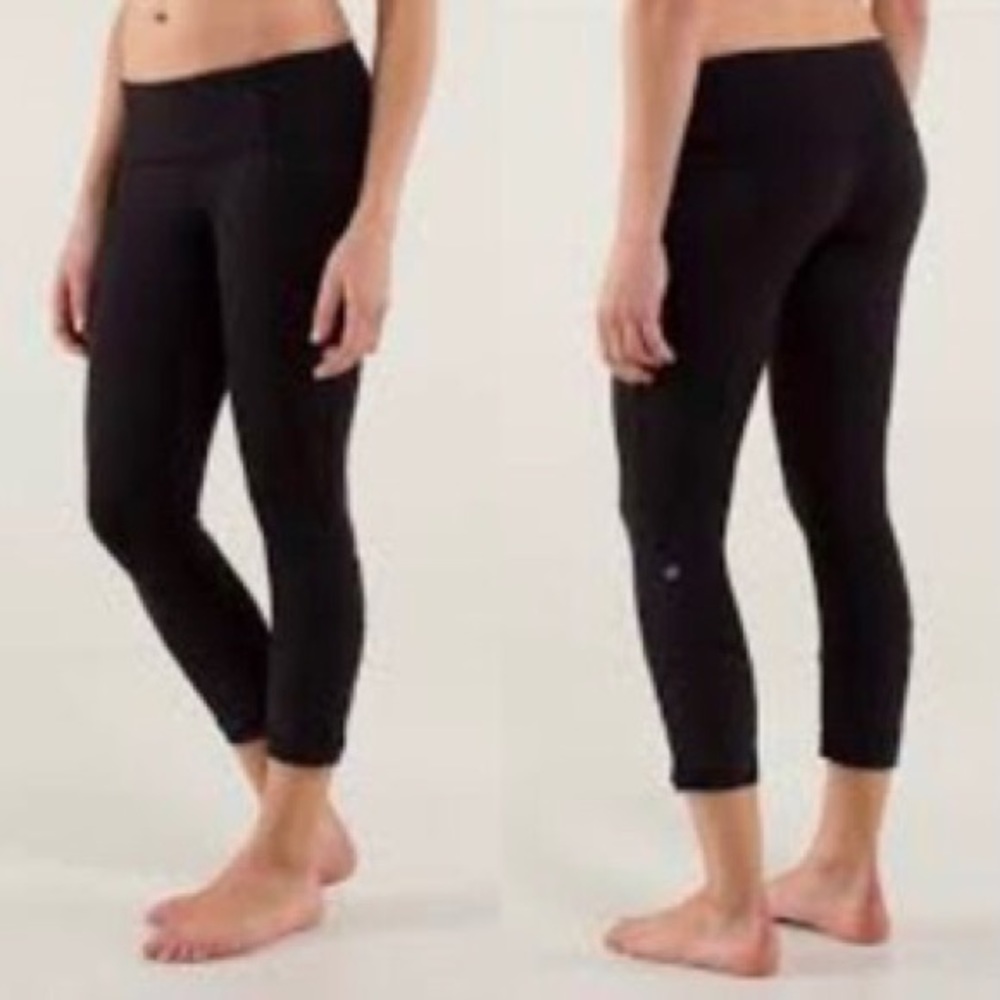 Lululemon reversible to black leggings